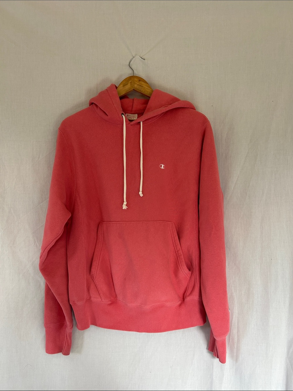1970s Vintage Champion Men’s Coral Pink Pullover Hoodie